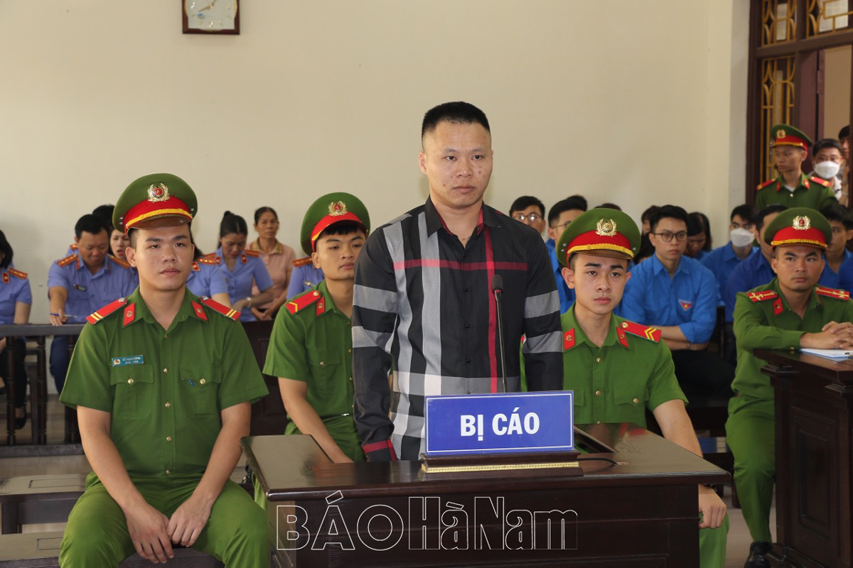 TAND tỉnh Hà Nam tổ chức phiên tòa giám sát trực tuyến xét xử đối tượng mua bán trái phép chất ma tuý