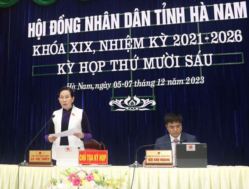 Ngày làm việc thứ 2, Kỳ họp thứ 16 HĐND tỉnh: Công bố kết quả lấy phiếu tín nhiệm đối với những người giữ chức vụ do HĐND bầu và bắt đầu phiên chất vấn, trả lời ý kiến cử tri