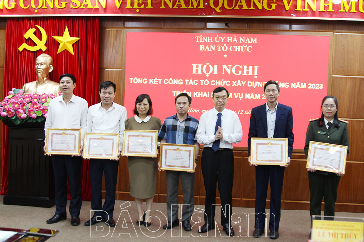 Ban Tổ chức Tỉnh ủy tổng kết công tác tổ chức xây dựng Đảng năm 2023, triển khai nhiệm vụ năm 2024