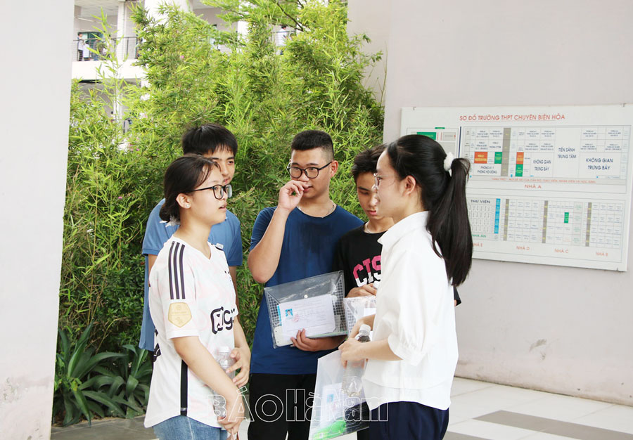 16 thí sinh bỏ thi các môn chuyên vào lớp 10 Trường THPT Chuyên Biên Hòa