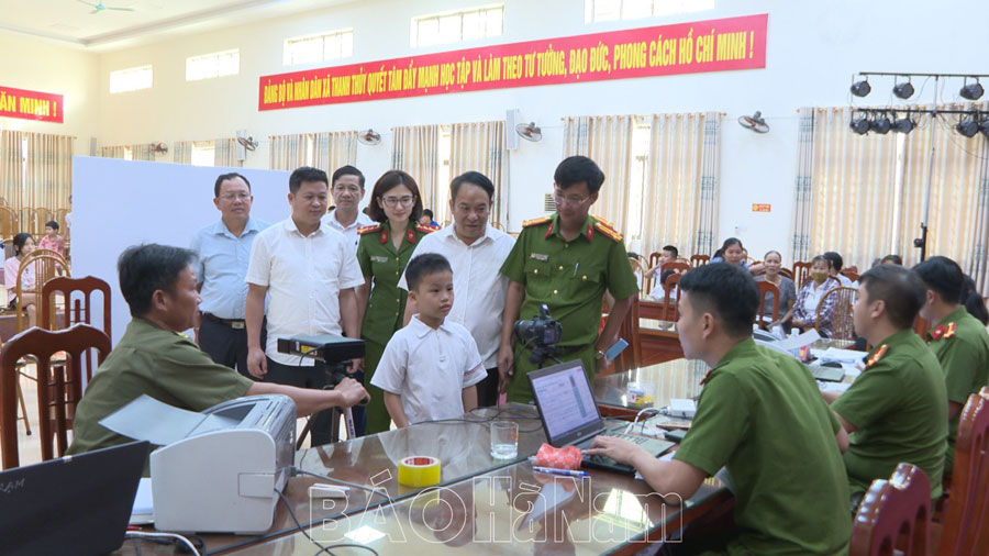 Thanh Liêm: Hơn 30.000 hồ sơ cấp Căn cước theo mẫu mới