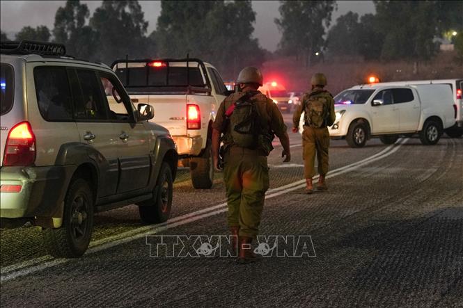 NATO cảnh báo không du lịch và kêu gọi công dân rời khỏi Liban