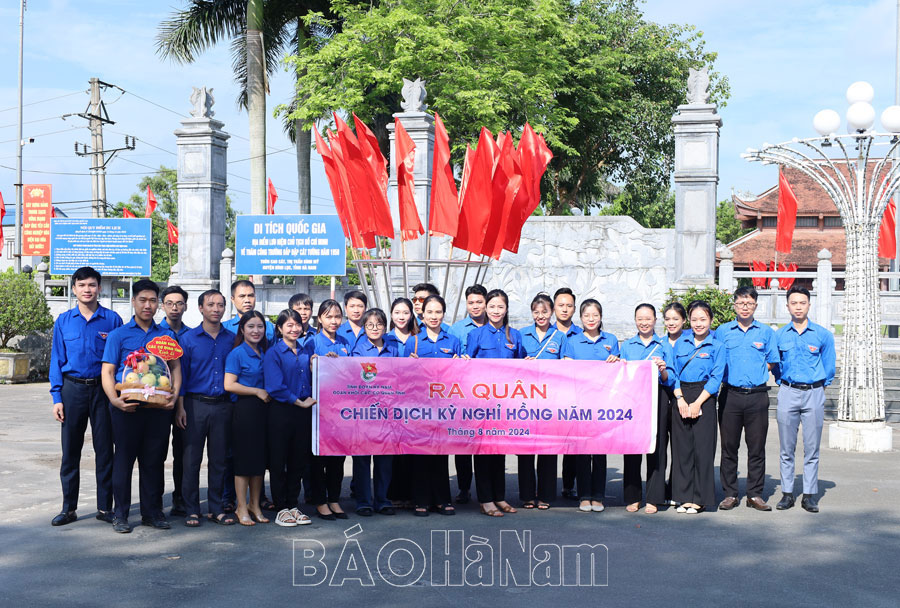 Đoàn Khối các cơ quan tỉnh tổ chức Chiến dịch Kỳ nghỉ hồng 2024 tại Bình Lục