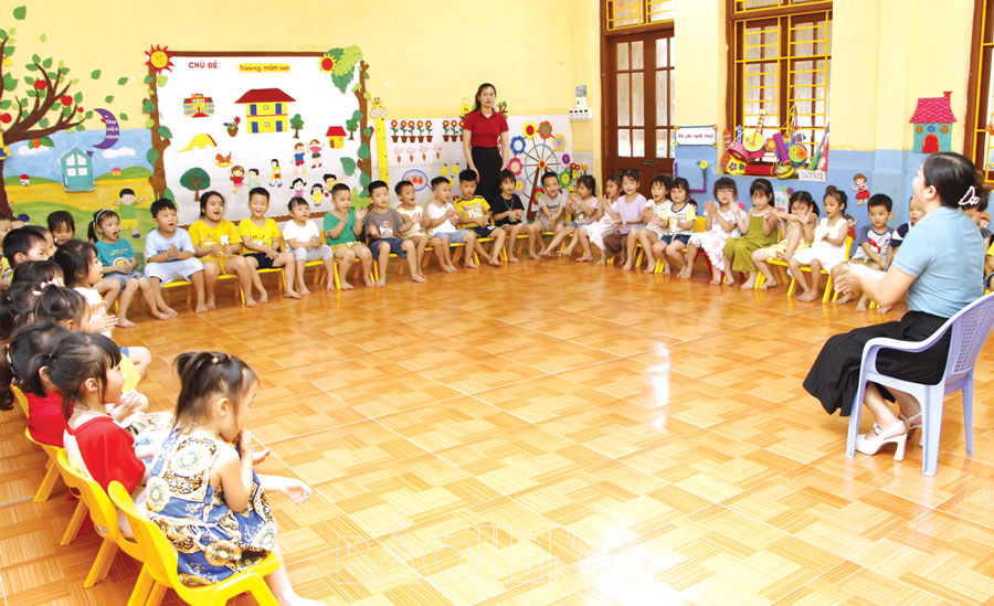 Quan tâm xây dựng trường học đạt chuẩn quốc gia