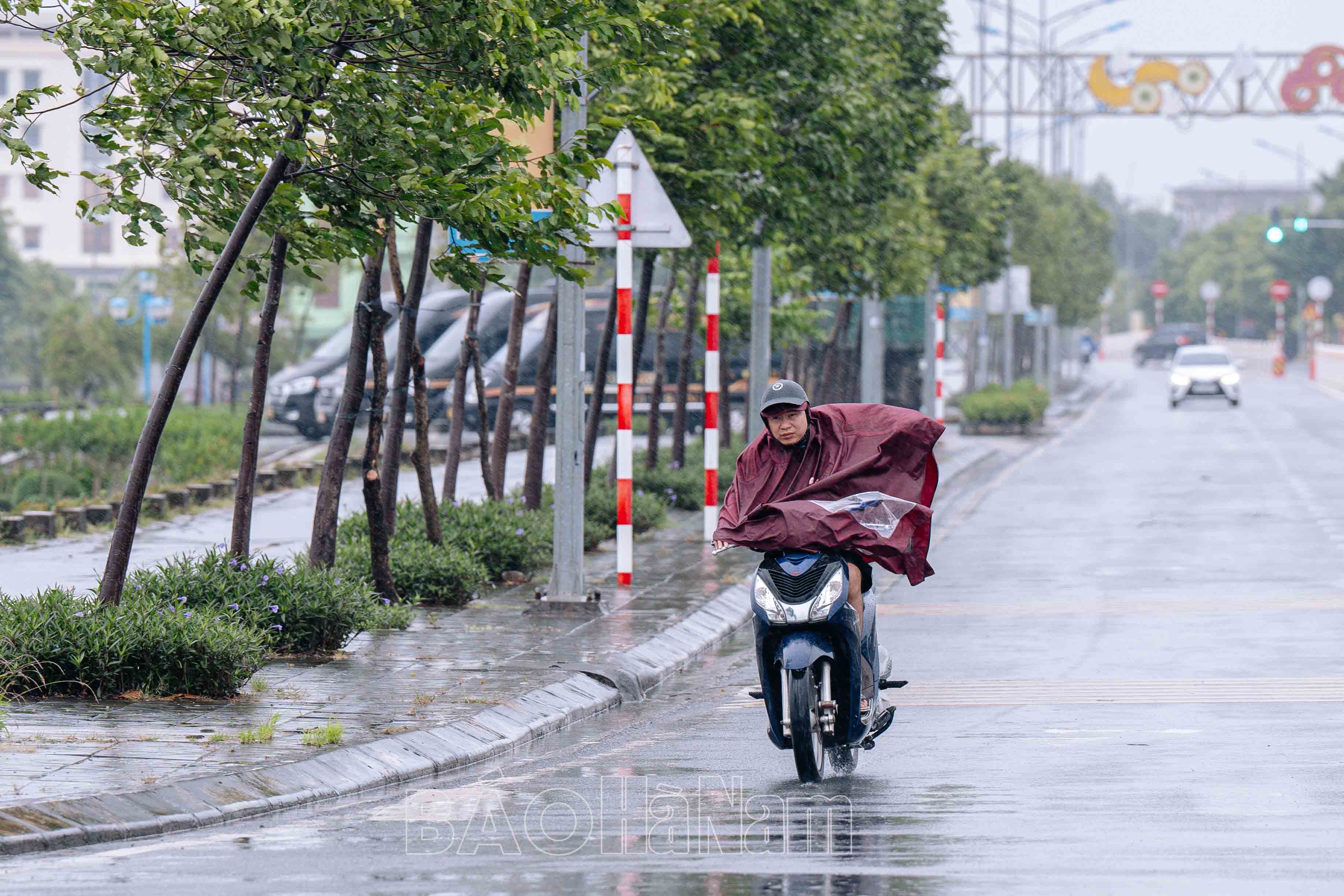Bảo đảm an toàn tính mạng, tài sản cho người dân, hạn chế thấp nhất thiệt hại do bão gây ra
