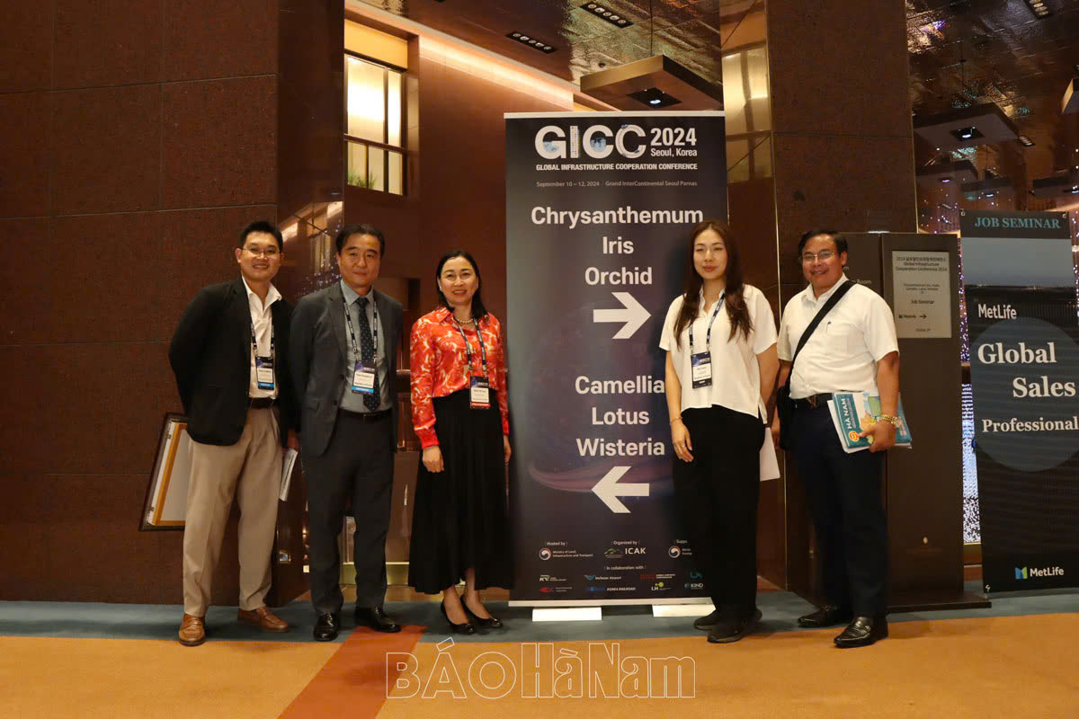 Đồng chí Phó Bí thư Thường trực Tỉnh ủy Đinh Thị Lụa dự hội nghị hợp tác cơ sở hạ tầng toàn cầu năm 2024 tại Hàn Quốc