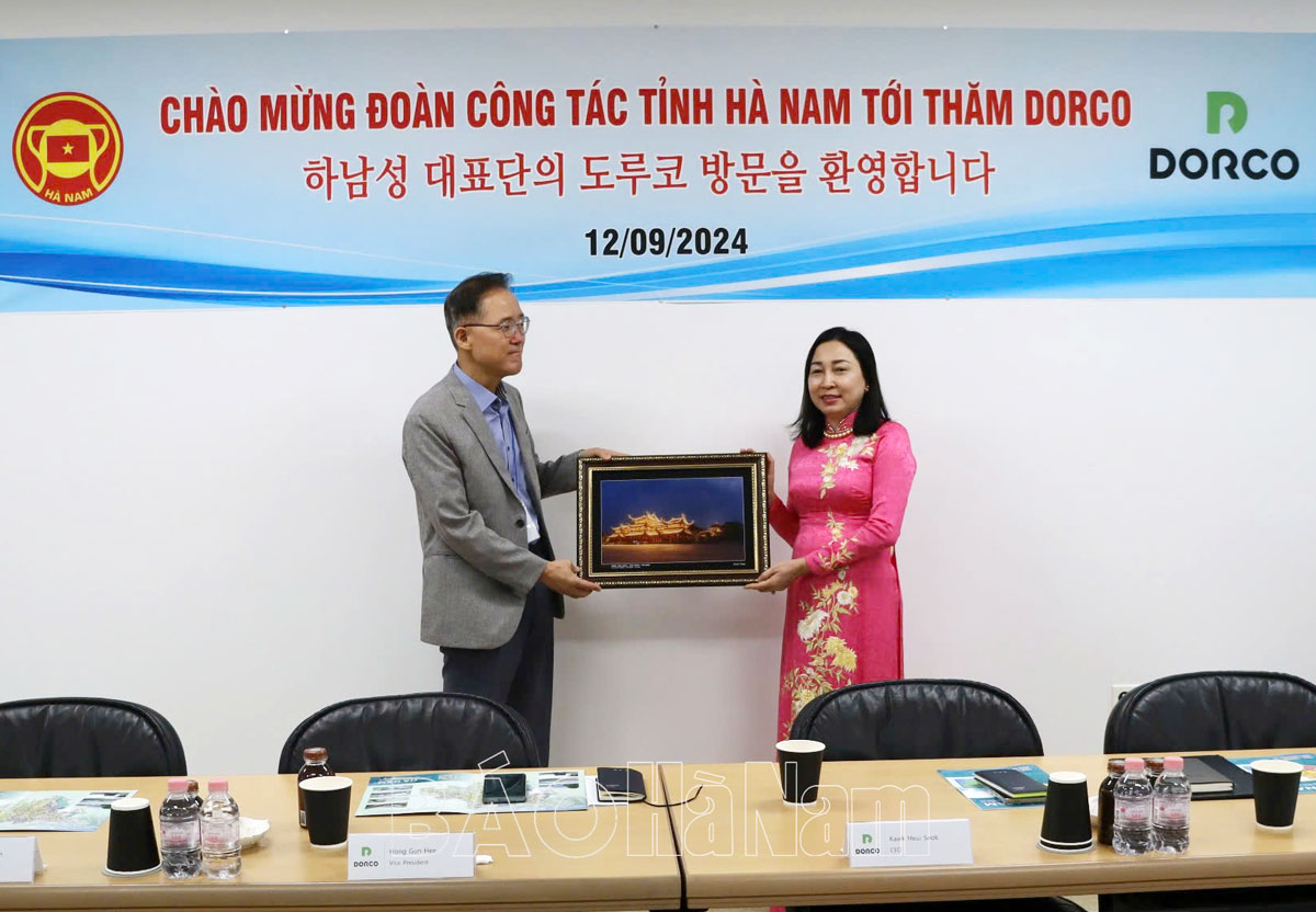 Đoàn công tác tỉnh Hà Nam làm việc với Tập đoàn DORCO Co Ltd Yongin plant Hàn Quốc