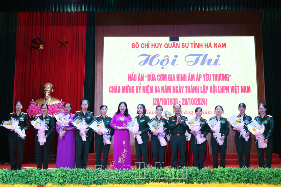 Bộ CHQS tỉnh tổ chức hội thi nấu ăn “Bữa cơm gia đình ấm áp yêu thương"