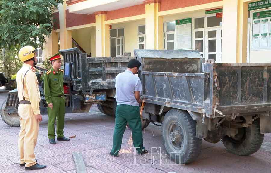 Phủ Lý xử lý nghiêm hành vi vi phạm về xe tự chế