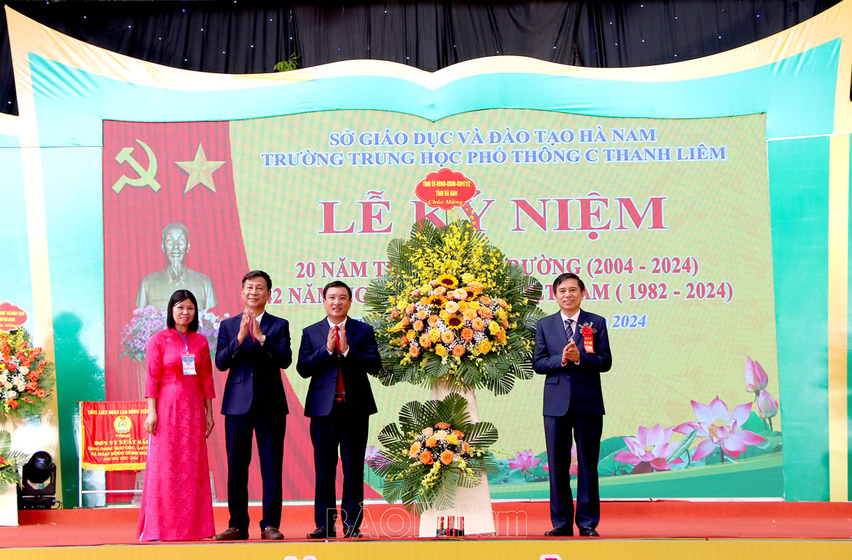 Trường THPT C Thanh Liêm kỷ niệm 20 năm ngày thành lập
