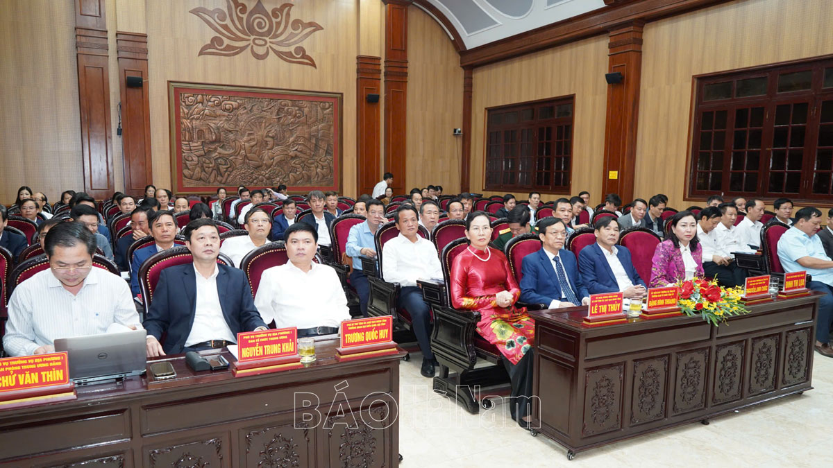 Ban Chấp hành Đảng bộ tỉnh cho ý kiến, chủ trương các nội dung theo thẩm quyền