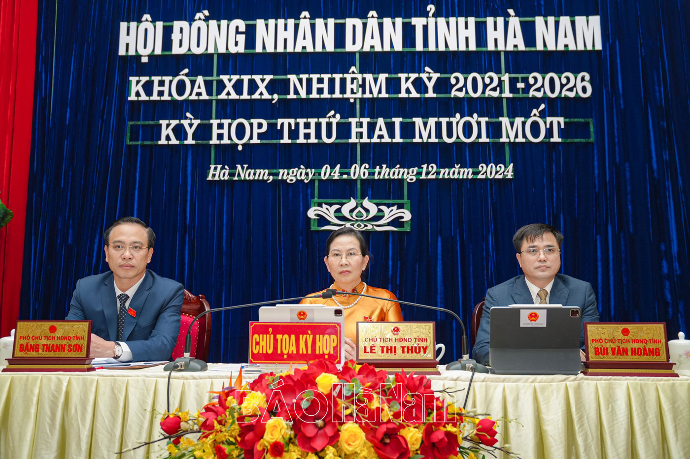 HĐND tỉnh tiếp tục phiên chất vấn, trả lời ý kiến cử tri tại hội trường