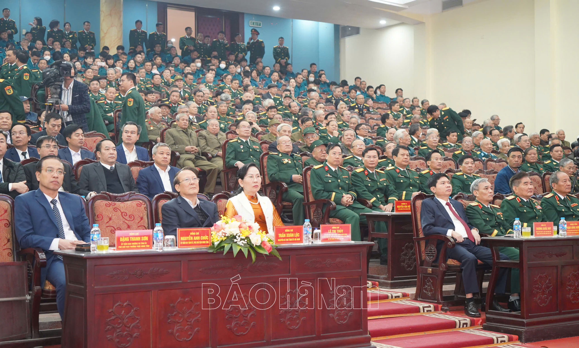 Long trọng tổ chức gặp mặt kỷ niệm 80 năm Ngày thành lập Quân đội nhân dân Việt Nam và 35 năm Ngày hội Quốc phòng toàn dân