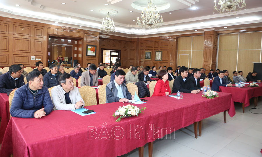 Tập huấn ứng dụng chuyển đổi số trên sàn thương mại điện tử và một số điểm mới của Luật HTX năm 2023