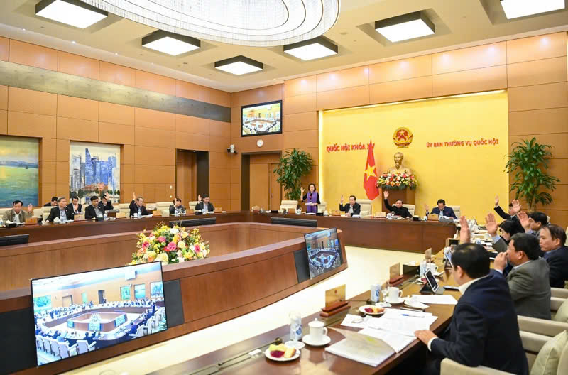 Hỗ trợ người dân, doanh nghiệp, tạo thêm động lực phát triển kinh tế - xã hội