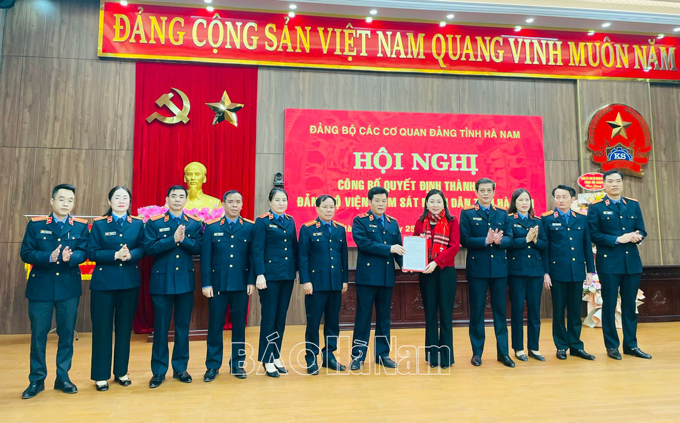 Công bố Quyết định thành lập Đảng bộ Viện Kiểm sát nhân dân tỉnh