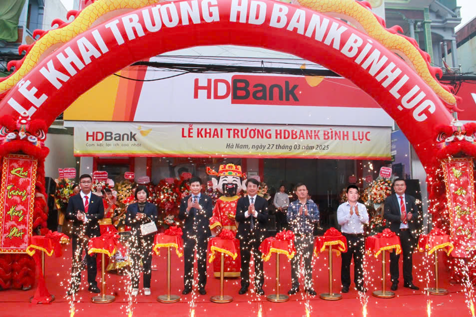 Khai trương HDBank Bình Lục, điểm giao dịch thứ 4 tại tỉnh Hà Nam
