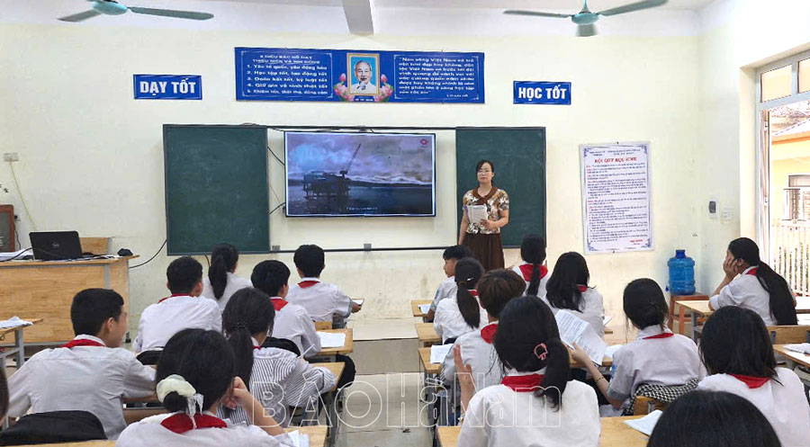 Nỗi lo chi phí học thêm ngoài nhà trường