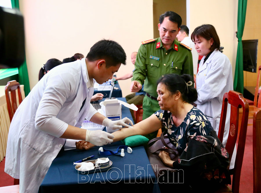 Thêm hy vọng tìm người thân cho những Anh hùng liệt sĩ chưa xác định danh tính