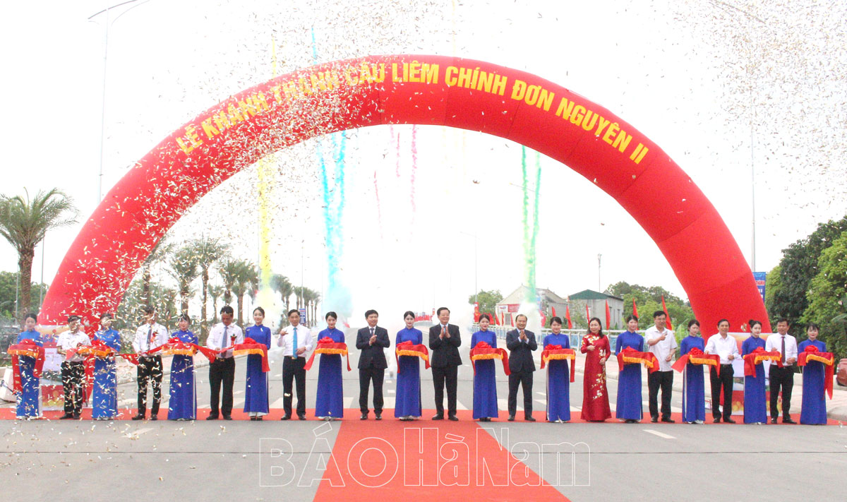 Khánh thành Dự án đầu tư xây dựng đơn nguyên II cầu Liêm Chính