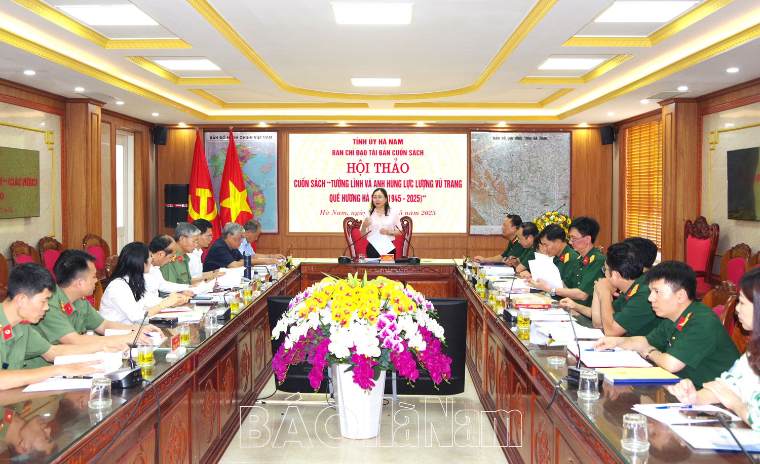 Hội thảo cuốn sách "Tướng lĩnh và Anh hùng LLVT nhân dân quê hương Hà Nam (1945-2025)"