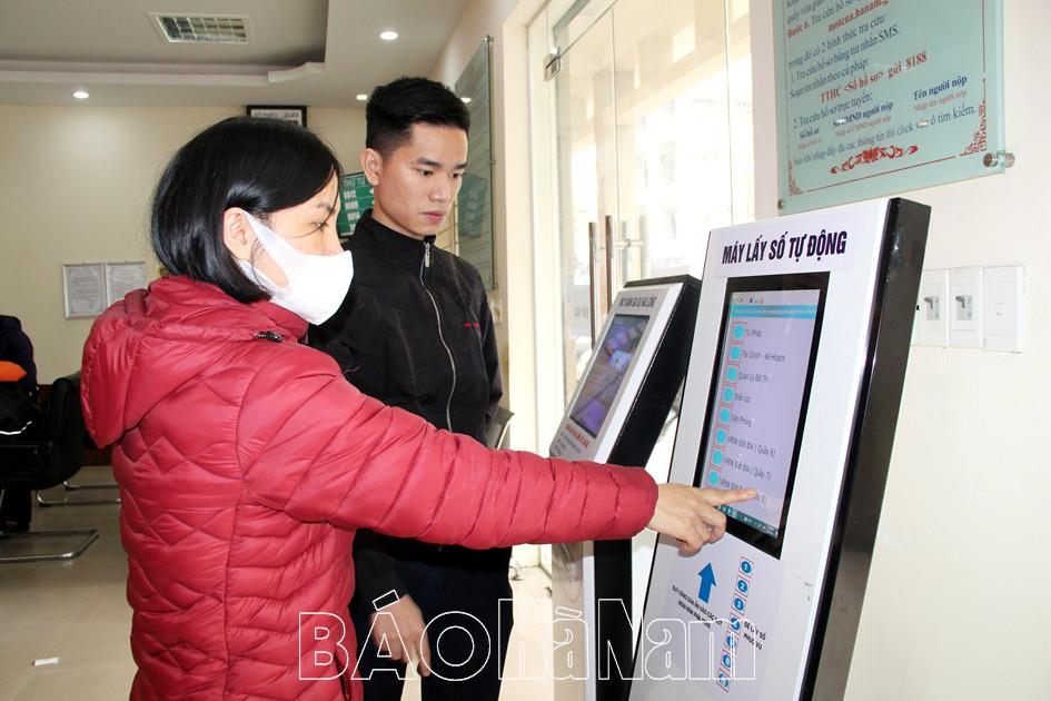 Nâng cấp, phát triển các hệ thống thông tin phục vụ chỉ đạo, điều hành và người dân, doanh nghiệp