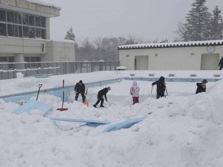 Nhật Bản nghiên cứu thử nghiệm sản xuất điện từ tuyết