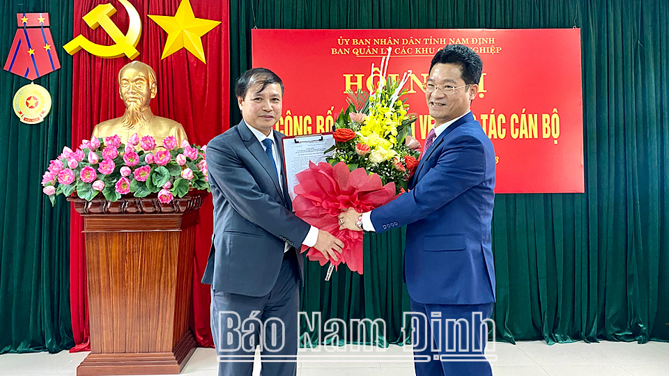 Công bố Quyết định điều động, bổ nhiệm Phó Trưởng Ban Quản lý  các Khu công nghiệp tỉnh