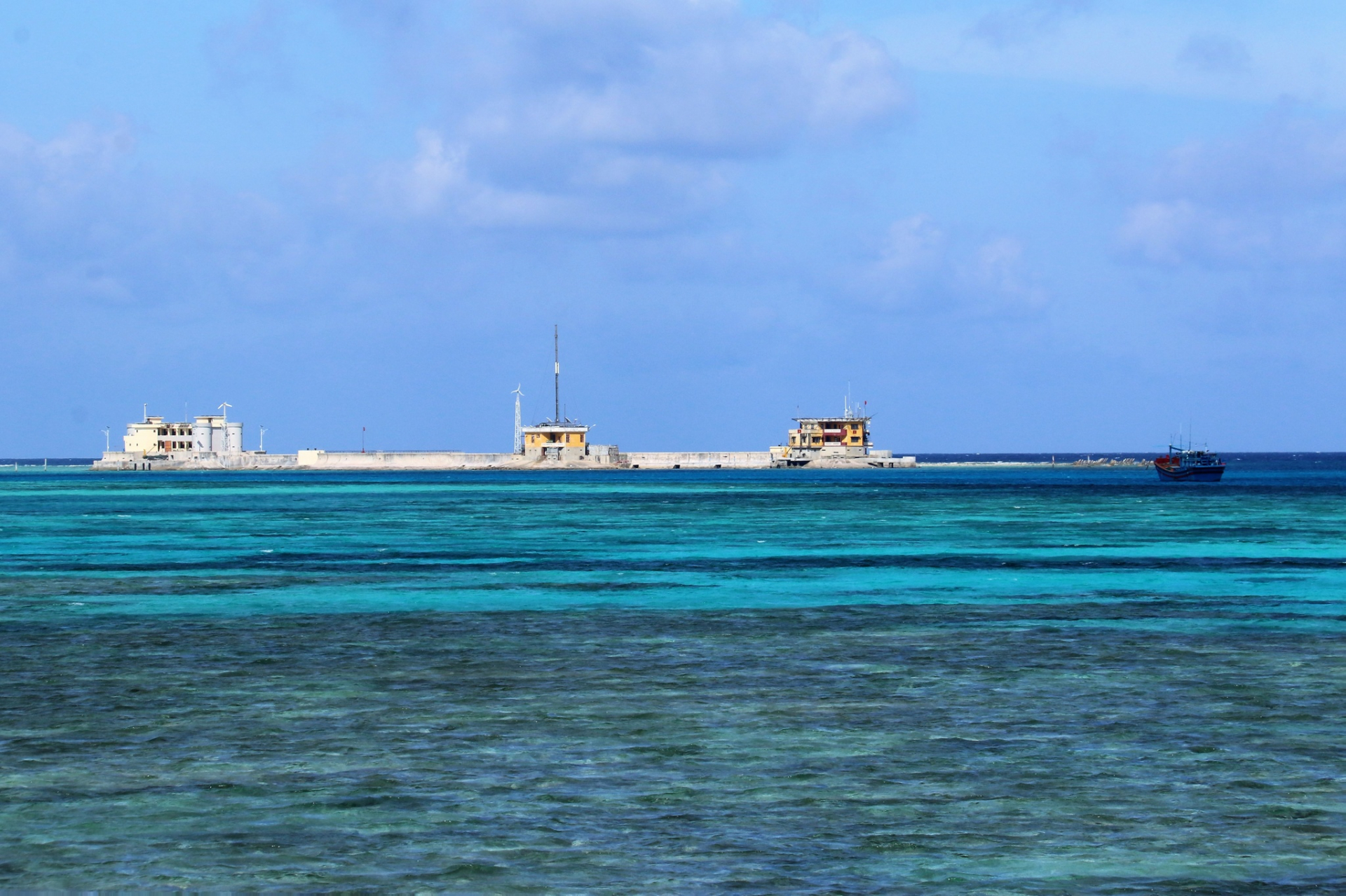 Xuân Kỷ Tỵ trên đảo Đá Lớn