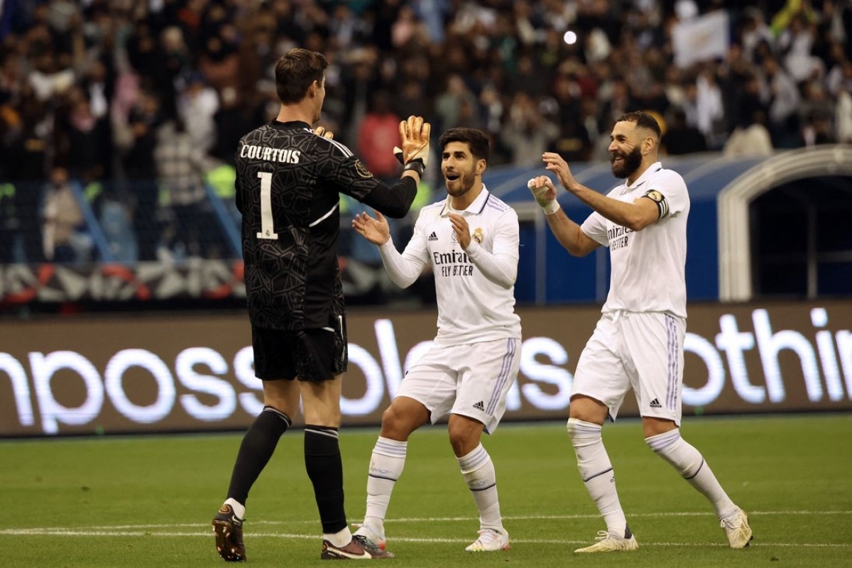 Thắng Valencia sau loạt sút luân lưu, Real Madrid vào chung kết Siêu cúp Tây Ban Nha