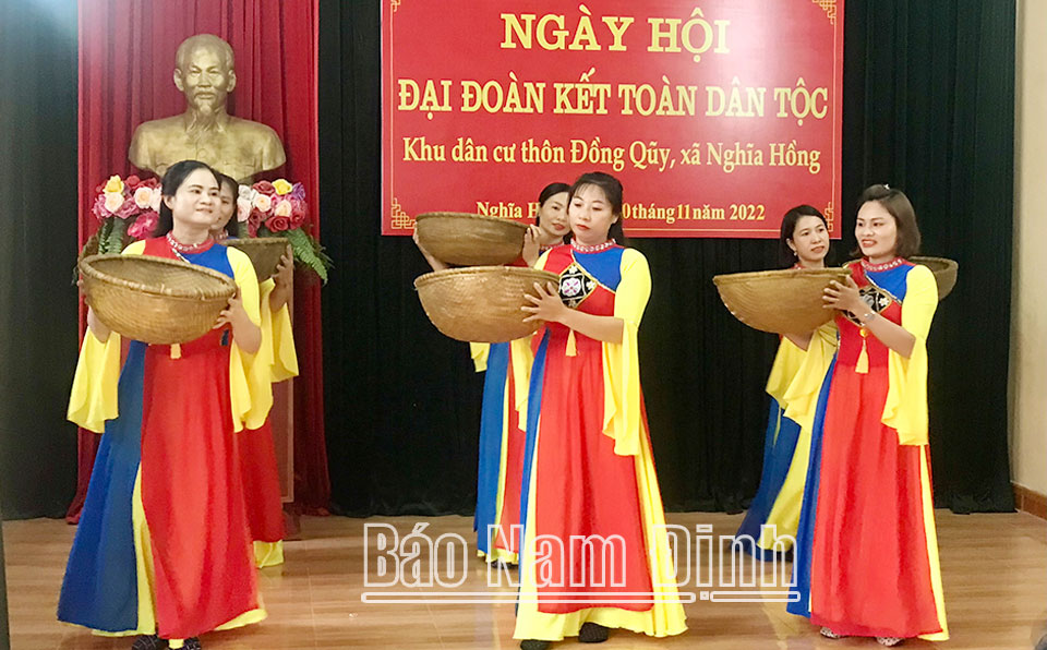 Phong trào thi đua yêu nước ở Nghĩa Hồng