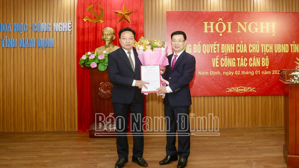 Công bố Quyết định của UBND tỉnh về công tác cán bộ tại Sở Khoa học và Công nghệ