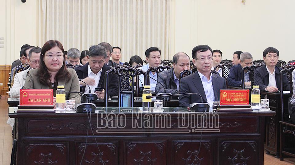 Tập trung thực hiện 8 nhóm nhiệm vụ trọng tâm kiềm chế, kéo giảm tai nạn, ùn tắc giao thông