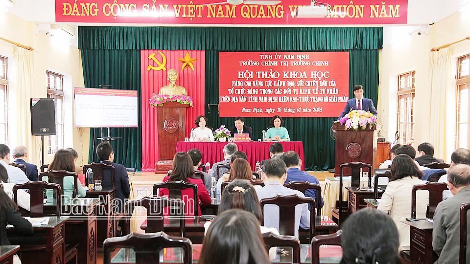 Nâng cao năng lực lãnh đạo, sức chiến đấu của tổ chức đảng trong các đơn vị kinh tế tư nhân