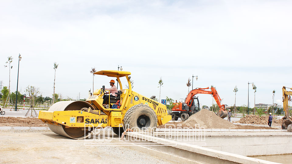 Đẩy mạnh đầu tư, xây dựnggóp phần tăng trưởng kinh tế bền vững