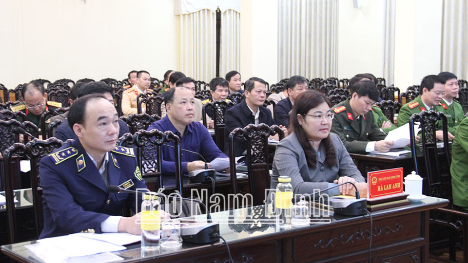 Tăng cường các giải pháp chống buôn lậu, gian lận thương mại và hàng giả