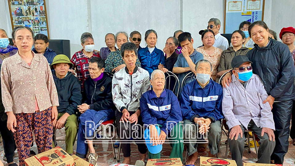 Tết ấm yêu thươngcủa người khiếm thị