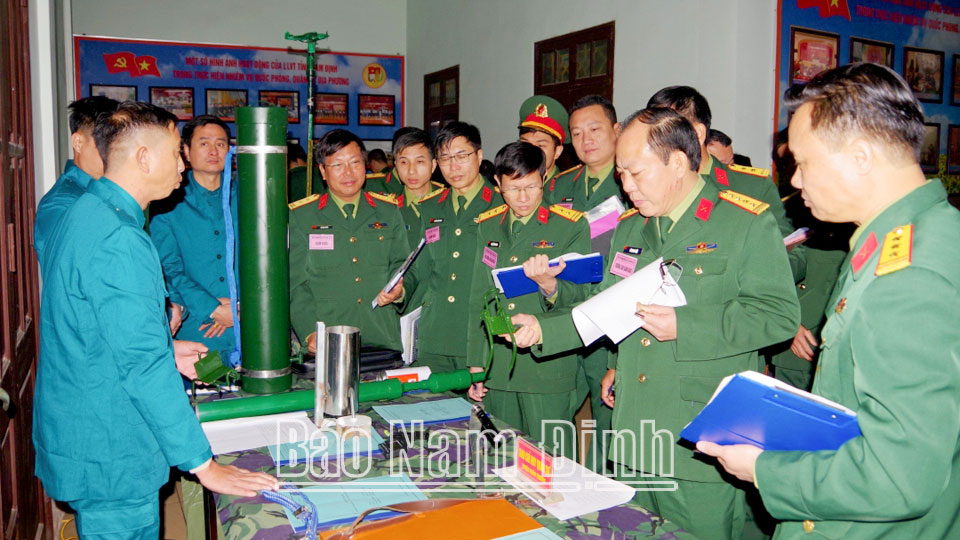 120 mô hình tham gia Hội thi sáng kiến, cải tiến mô hình học cụ huấn luyện năm 2024