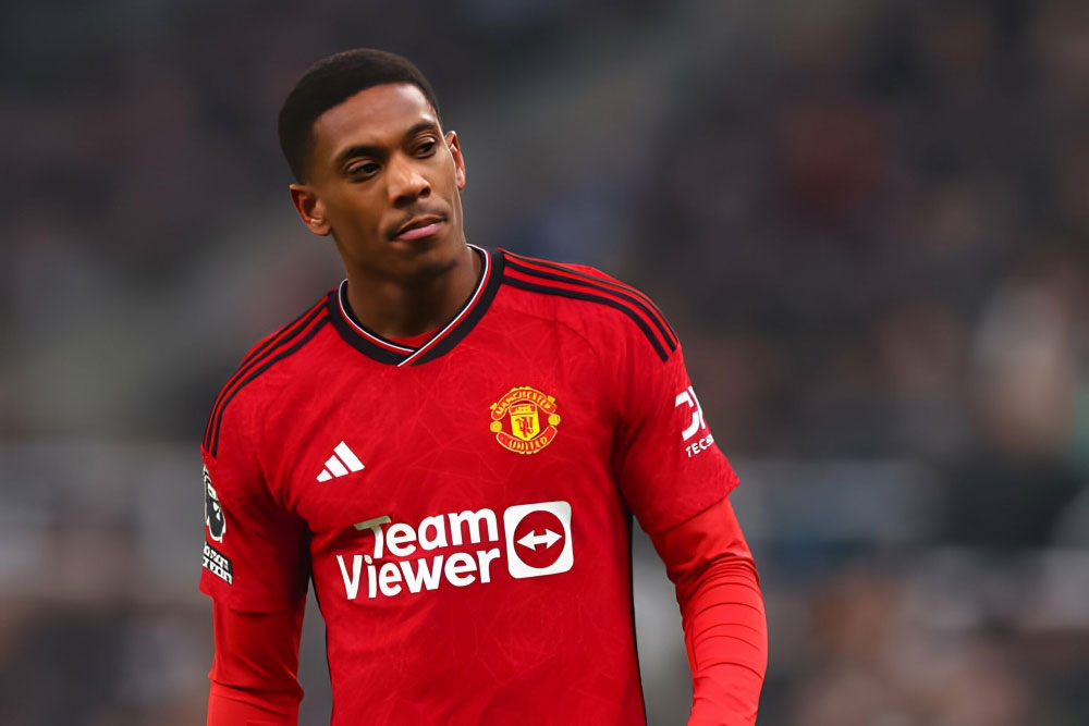 Chuyển nhượng 11/1: Arsenal chi đậm mua tiền vệ mới, thêm cầu thủ rời MU