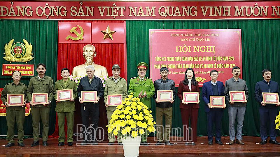 Nhân rộng phong trào toàn dân bảo vệ an ninh Tổ quốc trên địa bàn thành phố Nam Định