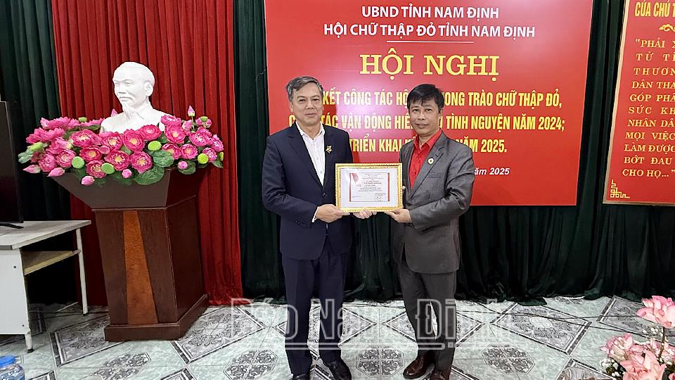 Tiếp tục đẩy mạnh công tác nhân đạo, từ thiện