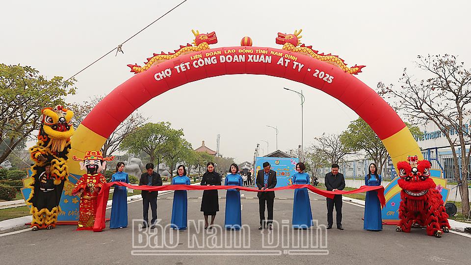 Chợ Tết Công đoàn năm 2025