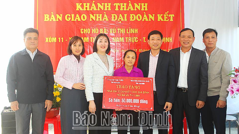 Khánh thành nhà Đại đoàn kết tại xã Nam Tiến