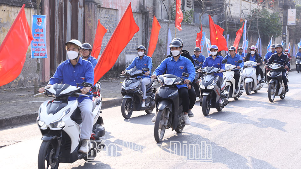 Đẩy mạnh tuyên truyền, phổ biến,giáo dục pháp luật cho đoàn viên, thanh niên