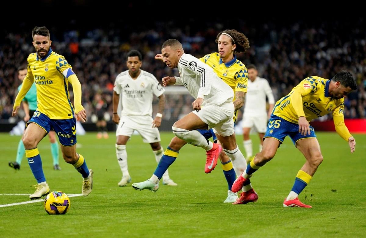 Mbappe rực sáng, Real Madrid thắng đậm Las Palmas để dẫn đầu La Liga