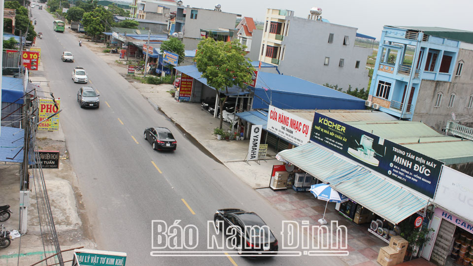 Nam Trực tích cực bảo vệ hành lang an toàn giao thông đường bộ