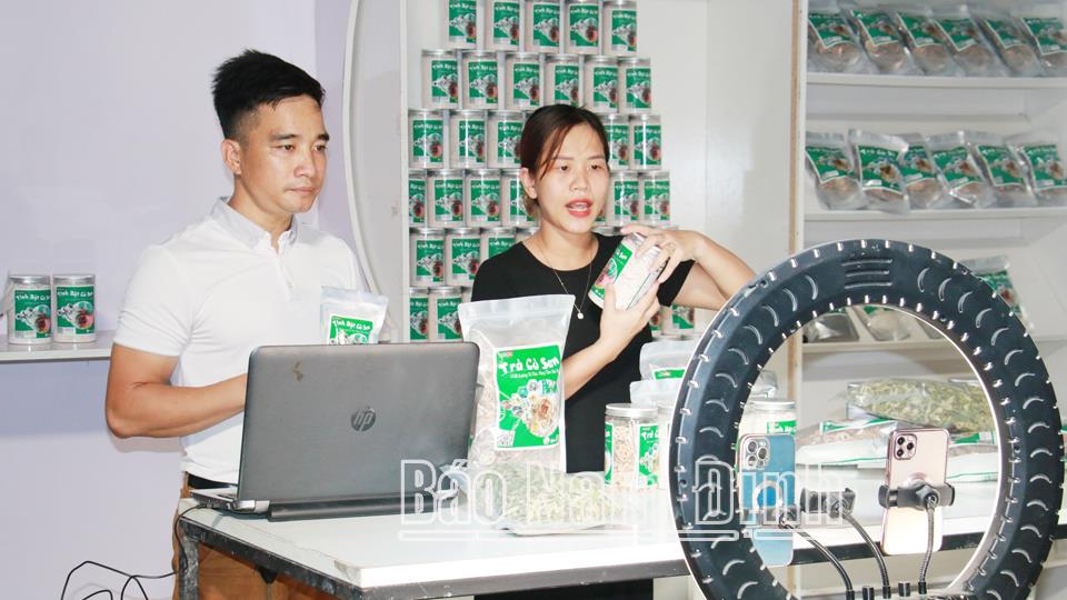 Nông dân thời công nghệ số