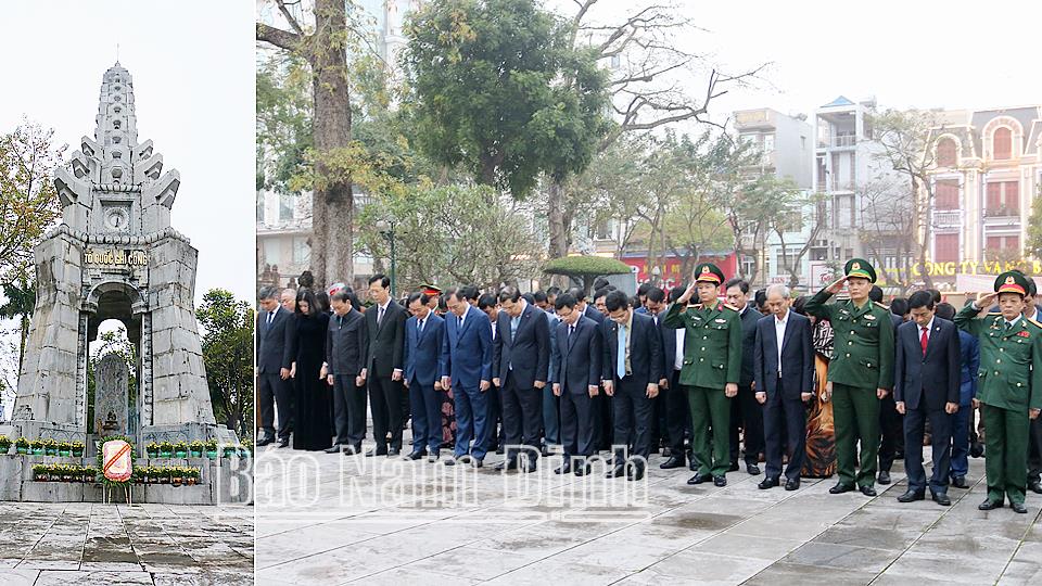 Dâng hương tưởng nhớ các Anh hùng Liệt sĩ nhân dịp Tết Nguyên đán Giáp Thìn năm 2024