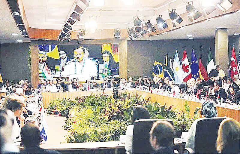 Gỡ “nút thắt” cho các vấn đề toàn cầu