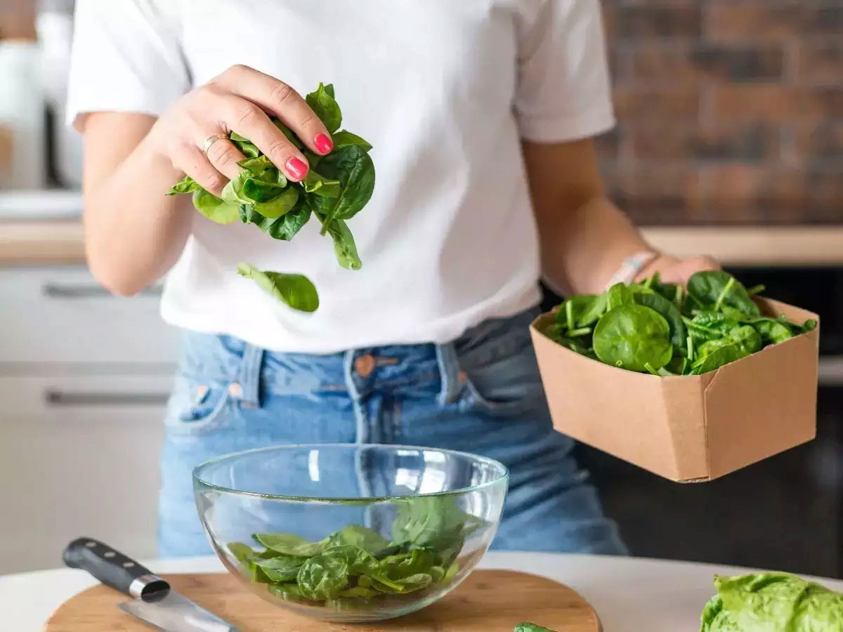 8 thực phẩm ngăn ngừa tóc bạc sớm